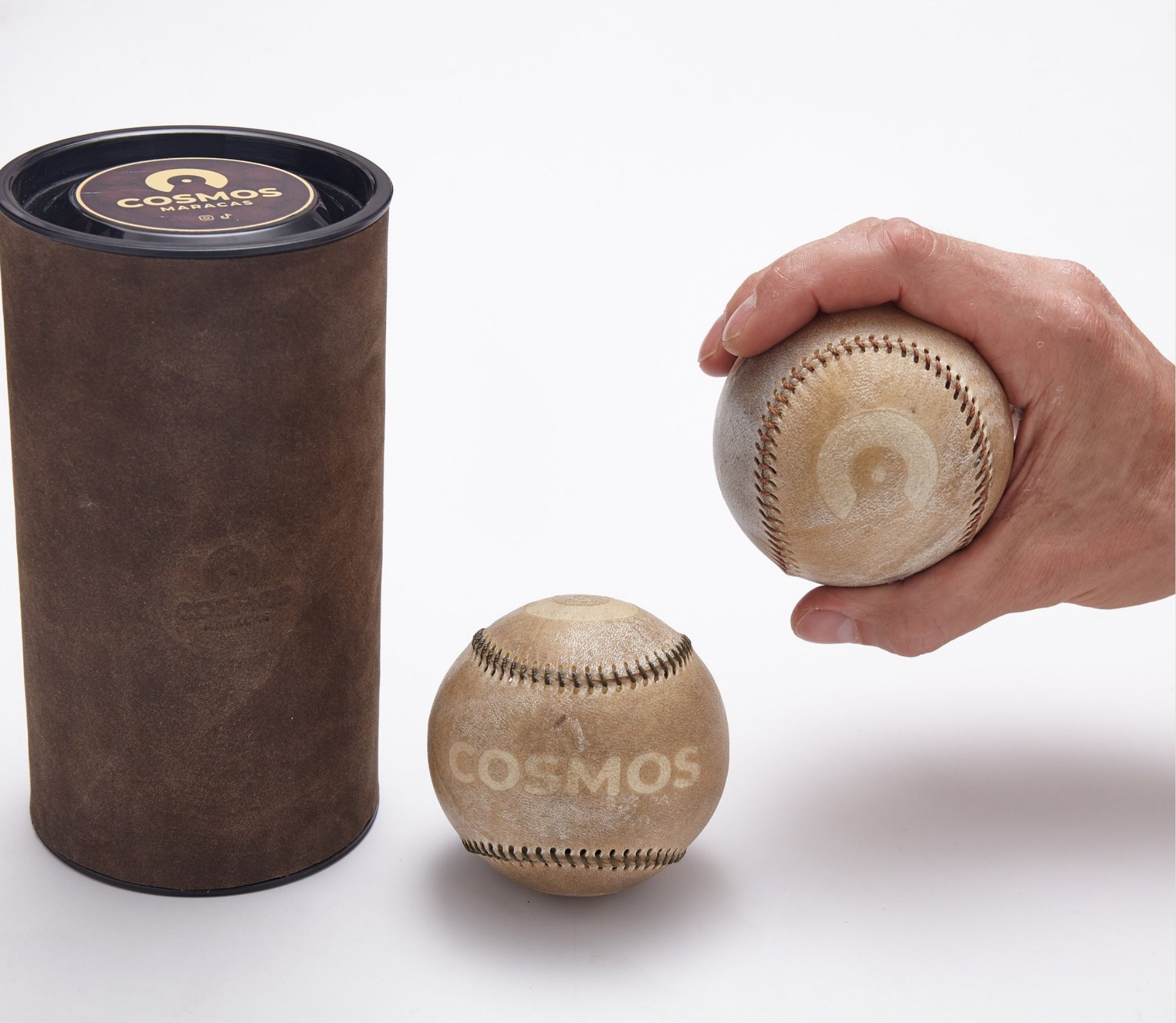 Cosmos 8 — maraca esférica de cuero, Ø 8 cm, 275 – 340 g